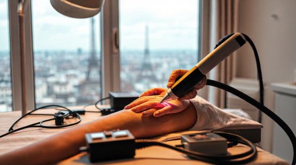 Guide ultime pour effacer un tatouage à Lyon en 2023